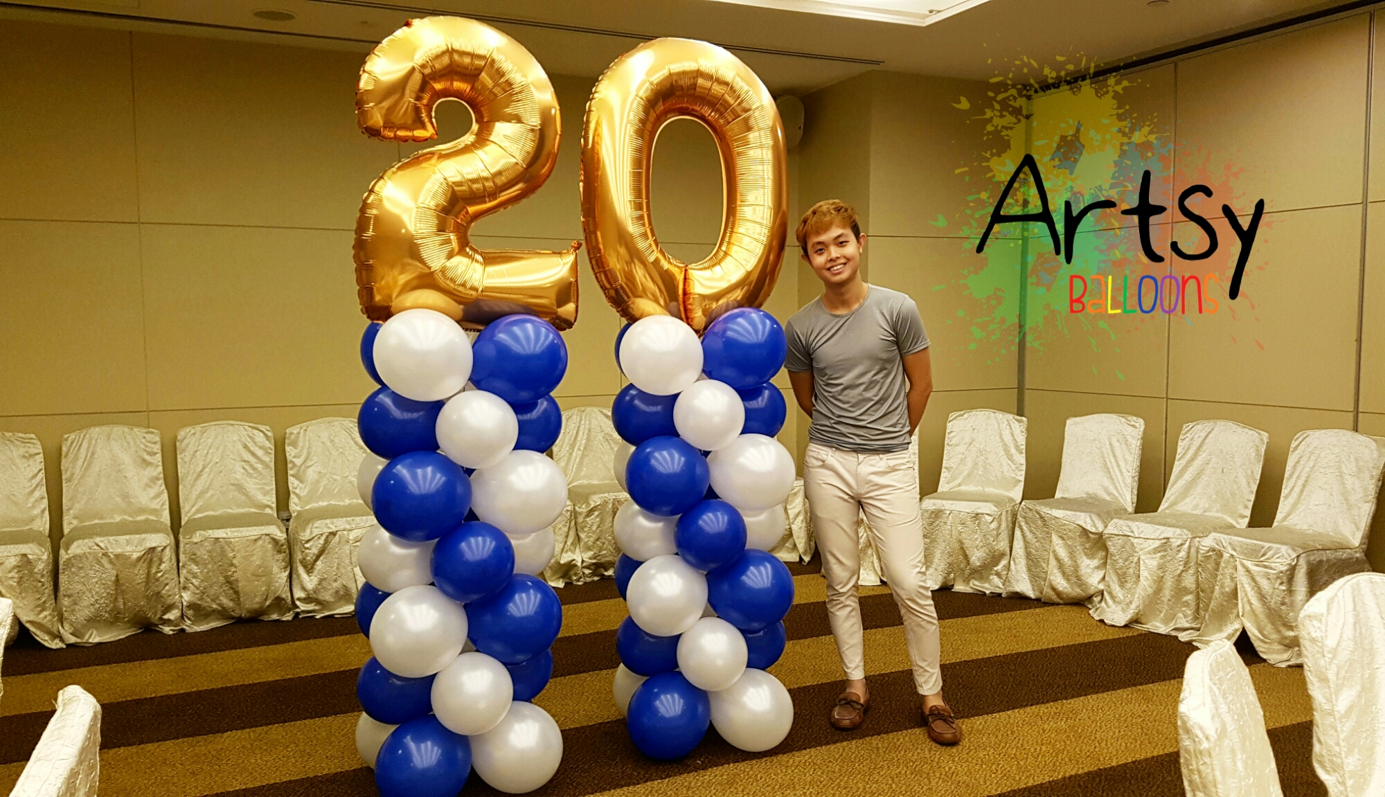, Balloon Columns for corporate dinner and dance, Singapore Balloon Decoration Services - Balloon Workshop and Balloon Sculpting